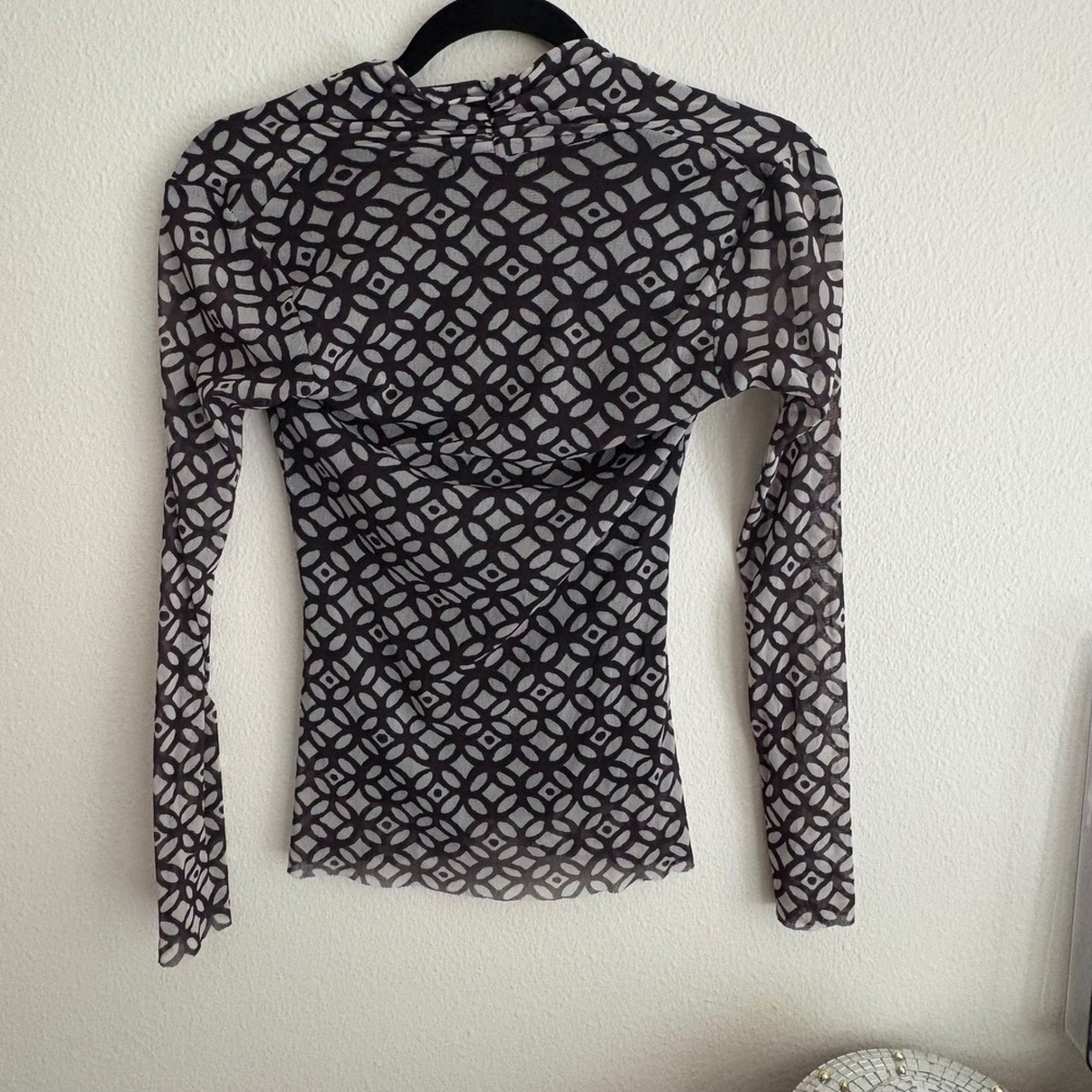 Weston Wear Long Sleeve Top Mesh Black Geometric Print Fitted Tee Small - Picture 7 of 9